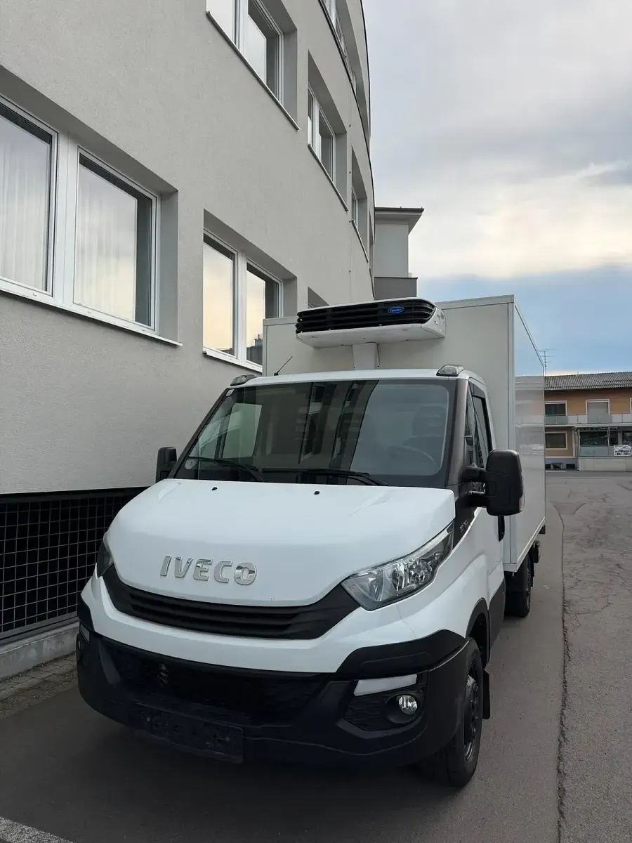 Gebraucht Iveco Daily 136 PS (100 kW) 2017 Weiß