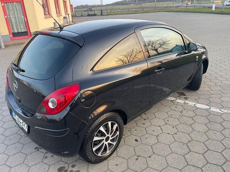 Gebraucht Opel Corsa Selection 87 PS (63 kW) 2010 Schwarz Kleinwagen