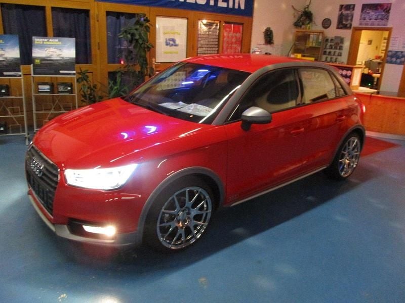Gebraucht Audi A1 Sportback S-Line 95 PS (69 kW) 2018 Rot Kleinwagen