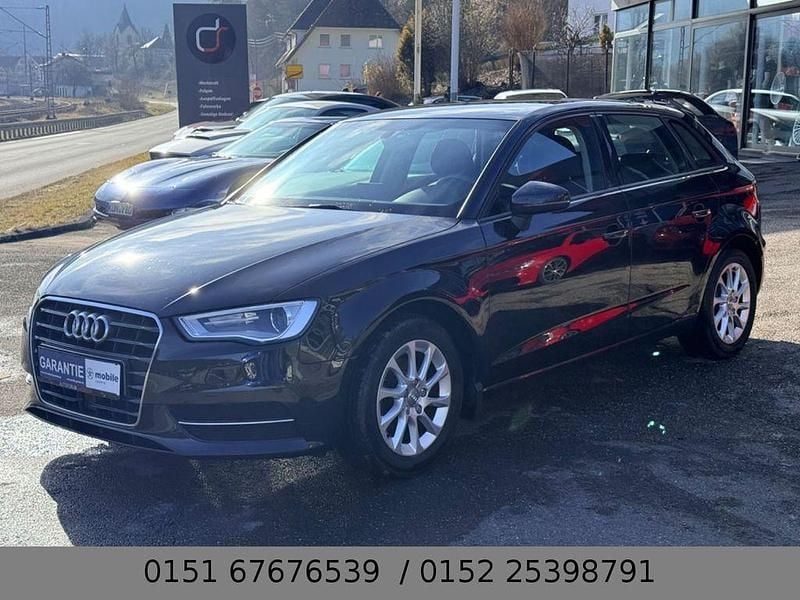 Gebraucht Audi A3 Attraction 122 PS (89 kW) 2014 Schwarz Limousine