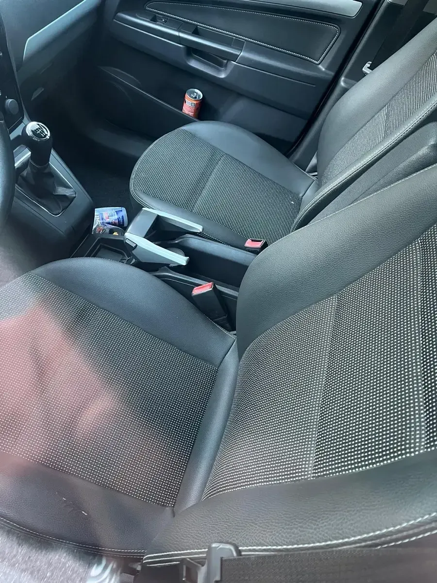 Gebraucht Opel Zafira 125 PS (91 kW) 2011 Silber Van / Kleinbus