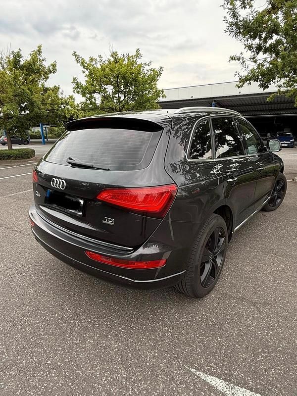 Gebraucht Audi Q5 150 PS (110 kW) 2016 Schwarz SUV