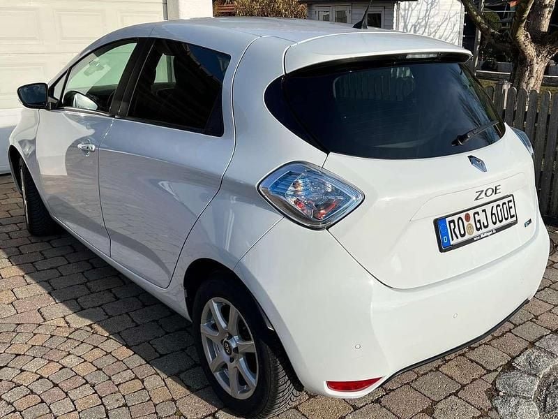 Gebraucht Renault Zoe Intens 67 kW (92 PS) 2018 Weiß Kleinwagen