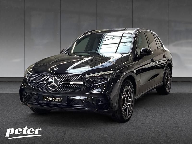 Gebraucht Mercedes GLC450 AMG 367 PS (269 kW) 2024 Obsidianschwarz SUV