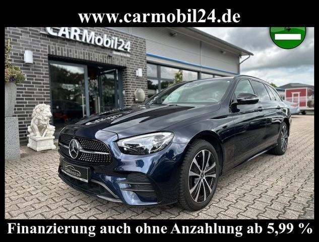 Blau Gebraucht 2022 Mercedes E300 AMG line Limousine | 39.900 € (Fairer Preis) - Bild 1/4