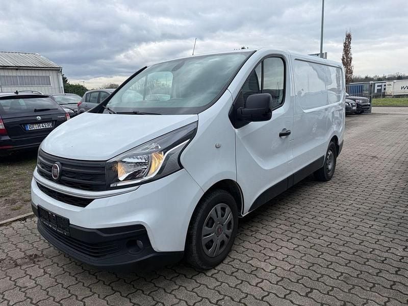 Gebraucht Fiat Talento 121 PS (88 kW) 2019 Weiß Van / Kleinbus