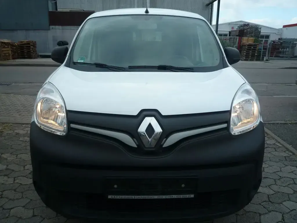 Używany Renault Kangoo Basis 95 KM (69 kW) 2020 Biały Minivan