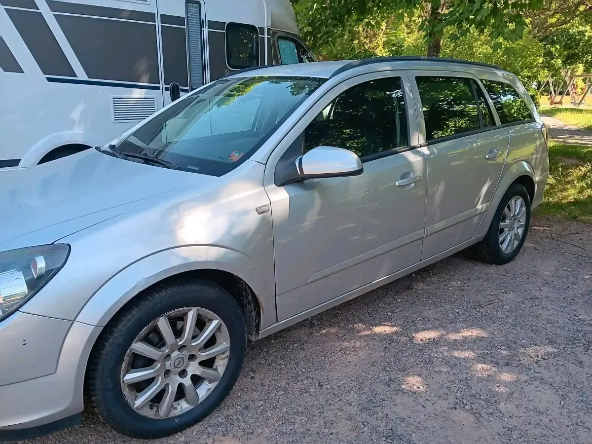 Gebraucht Opel Astra 105 PS (77 kW) 2005 Grau Kombi