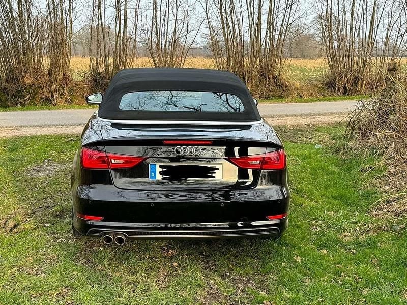 Gebraucht Audi A3 Cabriolet 184 PS (135 kW) 2015 Schwarz Cabrio