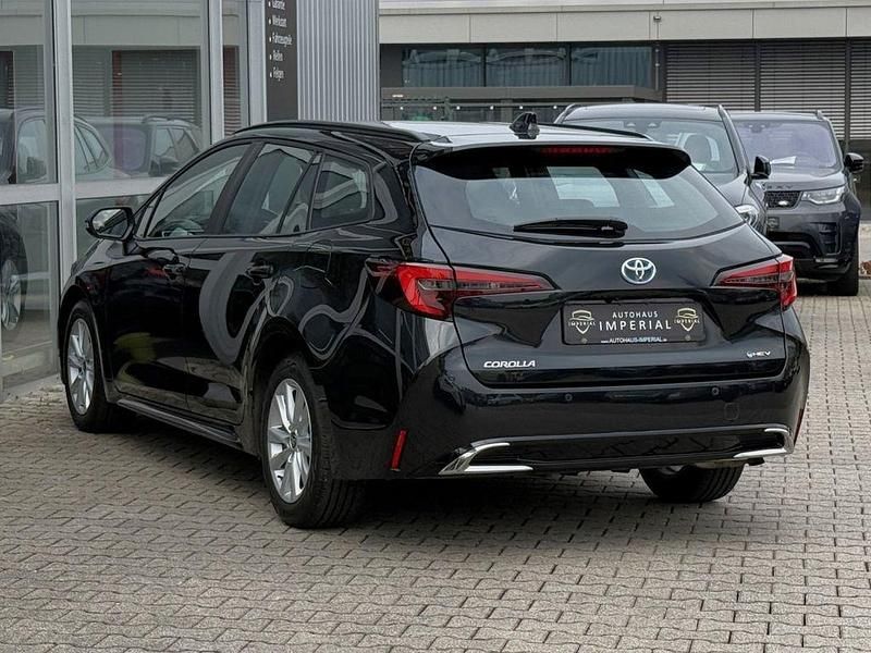 Gebraucht Toyota Corolla 140 PS (102 kW) 2025 Schwarz Kombi