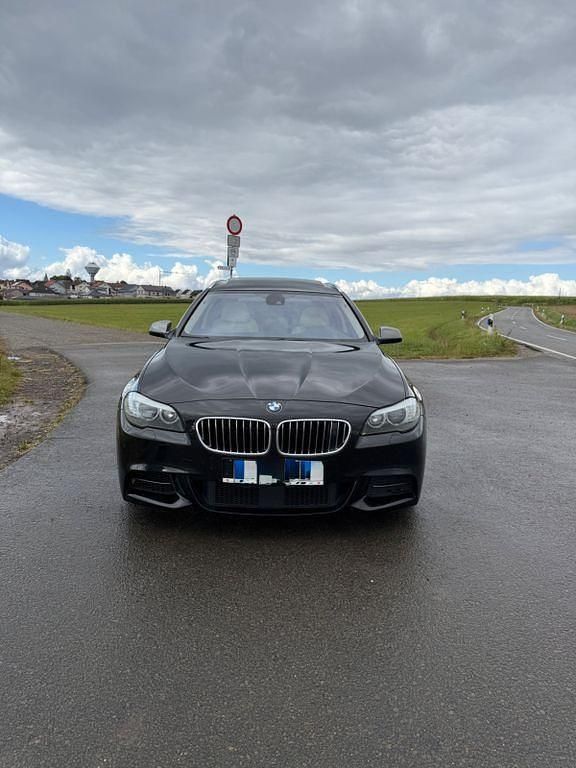 Gebraucht 2012 BMW M550 Performance Limousine | 13.500 € (Superpreis) - Bild 1/4