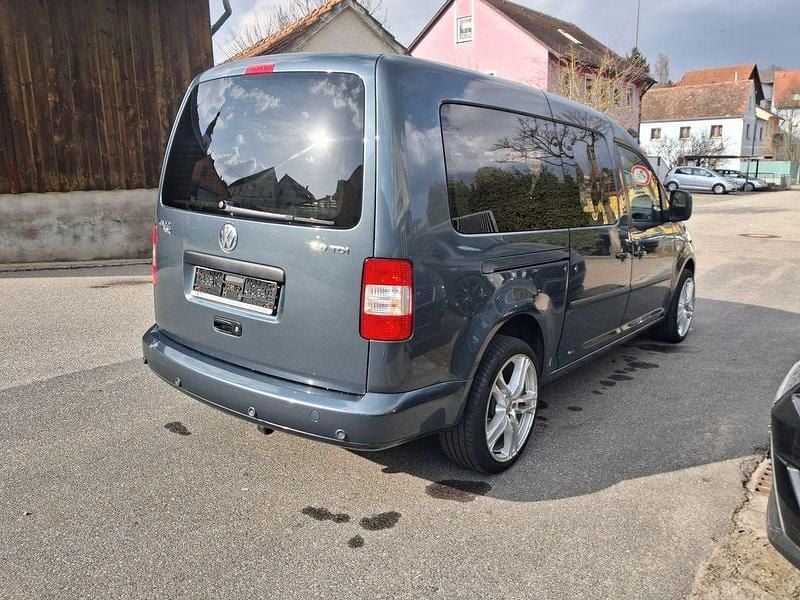 Gebraucht VW Caddy Maxi Life 140 PS (102 kW) 2010 Grau Van / Kleinbus