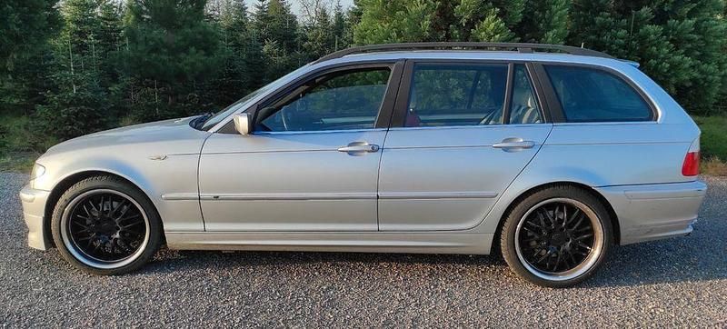 Silber Gebraucht 2002 BMW 320 Performance Kombi | 2.900 € (Guter Preis) - Bild 1/4