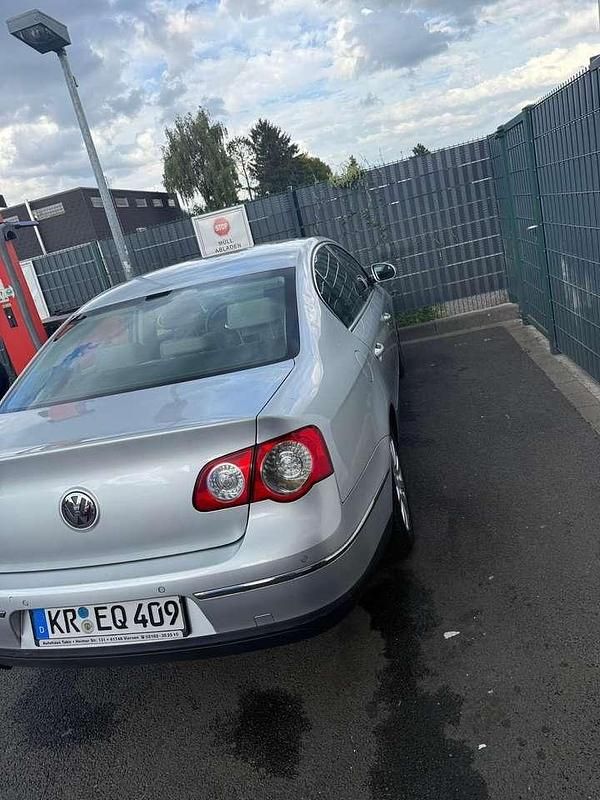 Gebraucht VW Passat Edition 101 PS (74 kW) 2005 Limousine