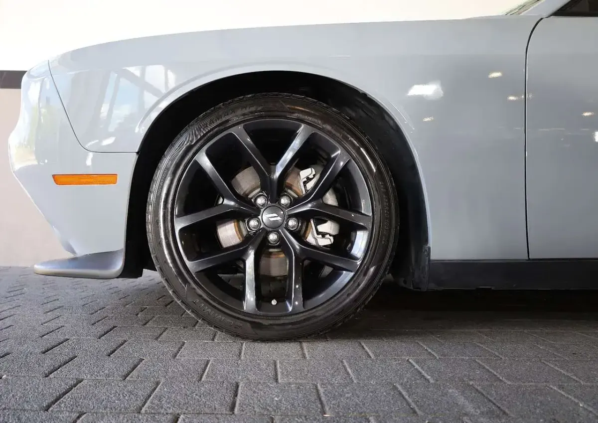 Gebraucht Dodge Challenger 309 PS (227 kW) 2022 Grau Coupé