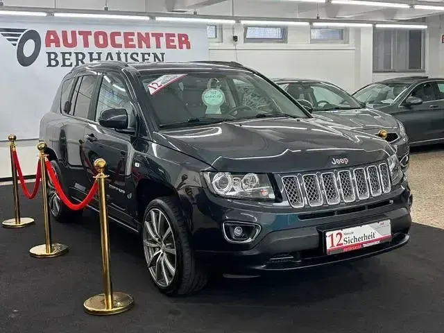 Gebraucht Jeep Compass Limited 136 PS (100 kW) 2013 Grau SUV