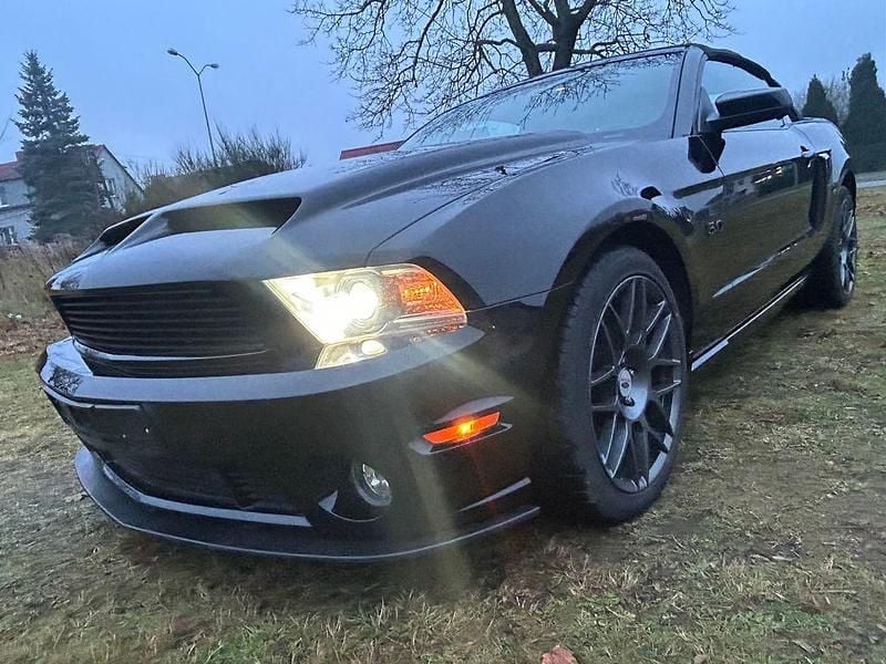 Schwarz Gebraucht 2011 Ford Mustang GT Cabrio | 18.500 € (Superpreis) - Bild 1/4