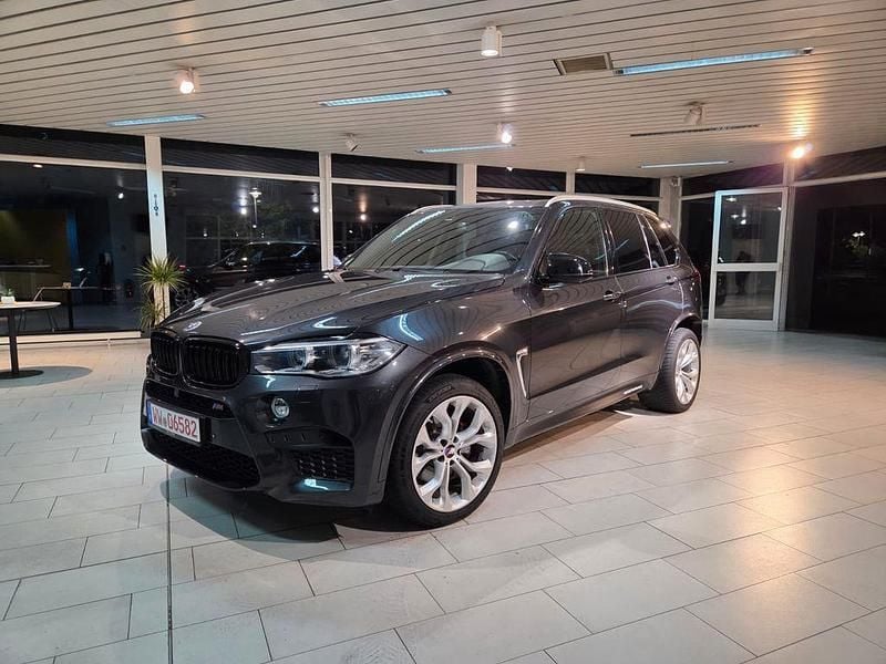 Grau Gebraucht 2014 BMW X5 M Performance SUV | 32.999 € (Guter Preis) - Bild 1/4