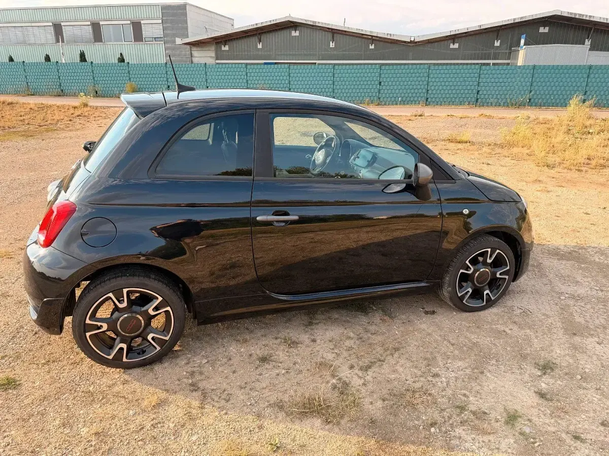 Gebraucht Fiat 500S S 69 PS (50 kW) 2018 Schwarz Kleinwagen
