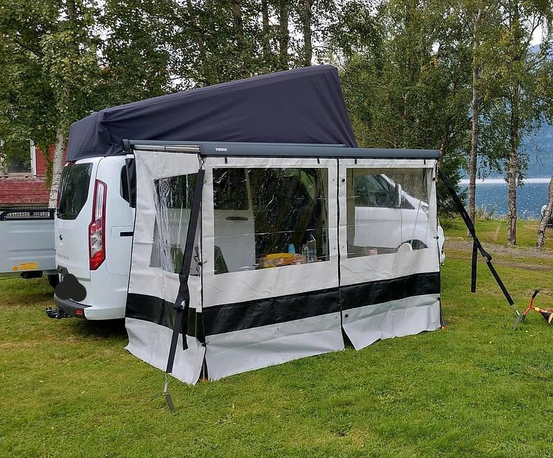 Gebraucht Ford Transit 185 PS (136 kW) 2022 Weiß Van / Kleinbus