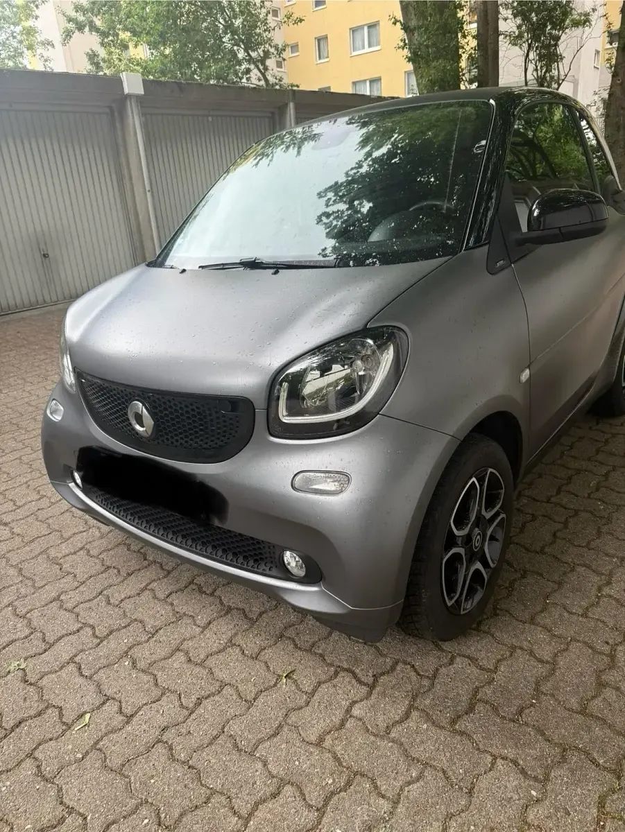Gebraucht Smart ForTwo Coupé 90 PS (66 kW) 2016 Grau Coupé