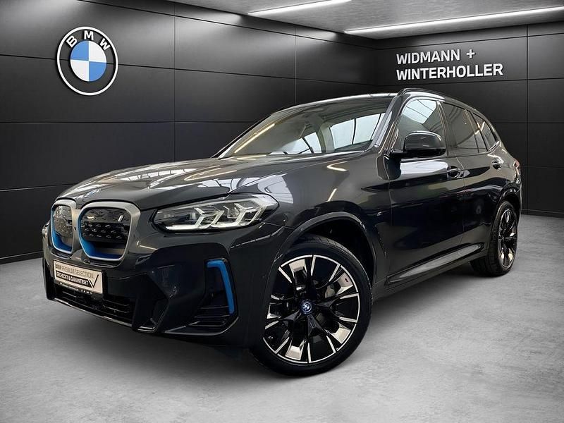 Grau Gebraucht 2023 BMW iX3 Impressive SUV | 43.680 € (Guter Preis) - Bild 1/4