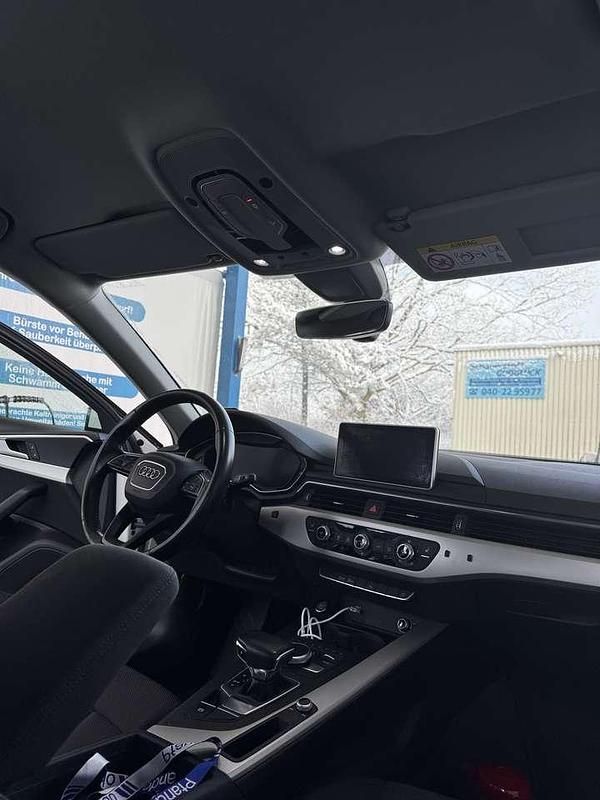 Gebraucht Audi A4 Basis 150 PS (110 kW) 2020 Weiß Kombi