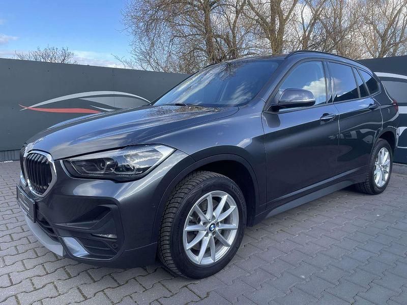 Second-hand BMW X1 Advantage 231 CP (169 kW) 2021 Gri SUV