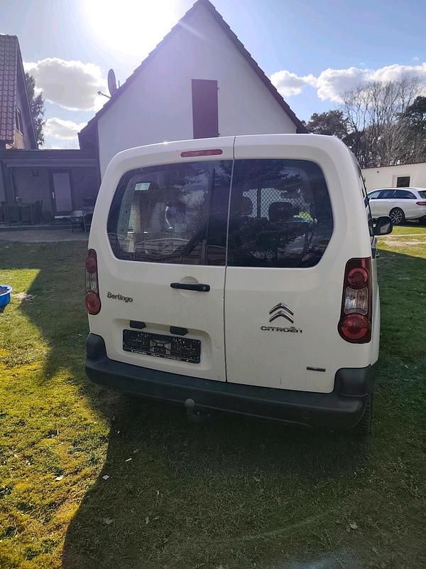 Gebraucht Citroën Berlingo 90 PS (66 kW) 2016 Weiß Van / Kleinbus