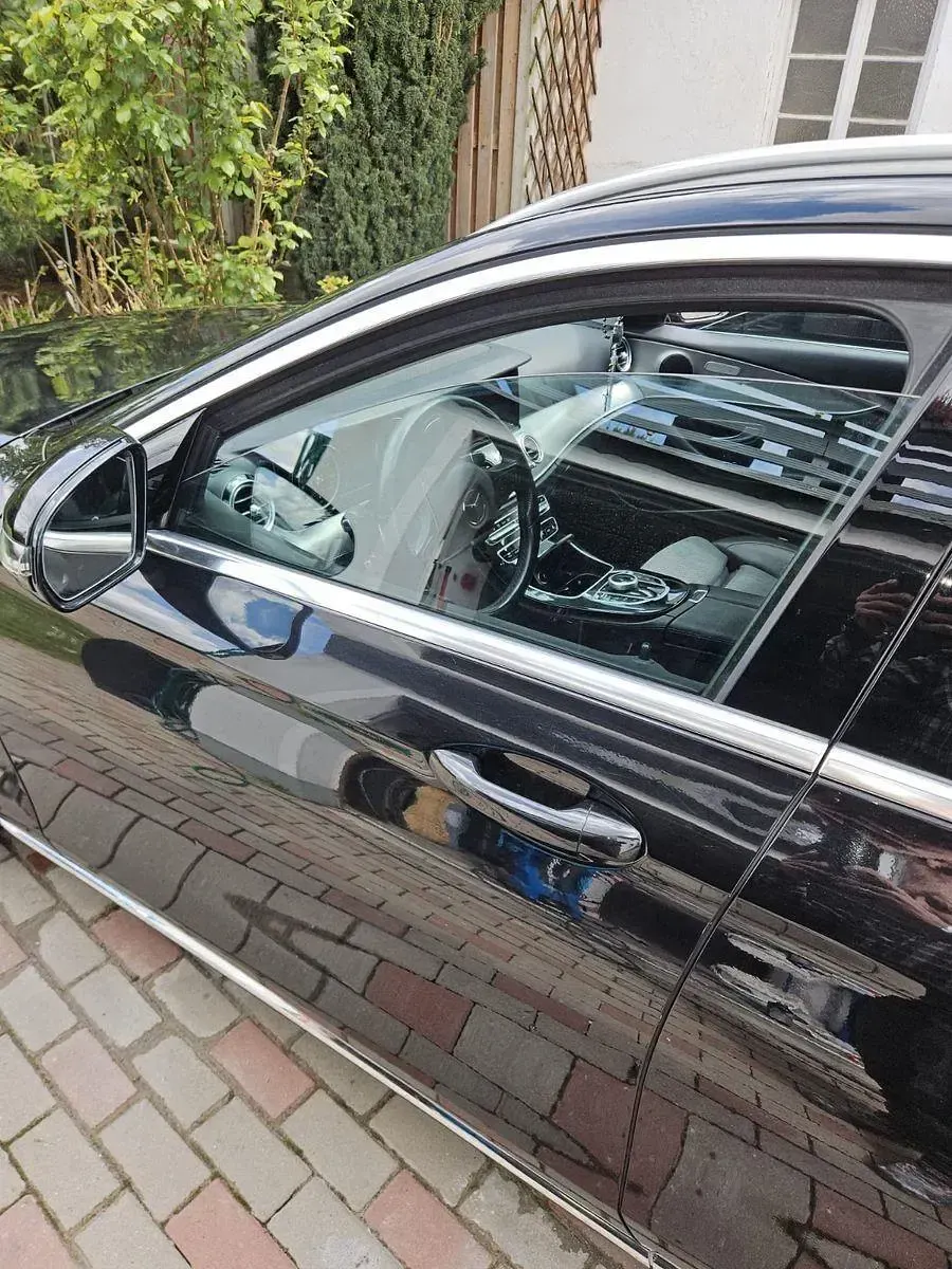 Gebraucht Mercedes 220 194 PS (142 kW) 2018 Schwarz Kombi
