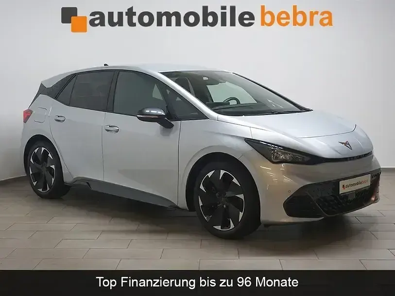 Używany Cupra Born e-Boost 169 kW (231 KM) 2023 Srebrny Hatchback