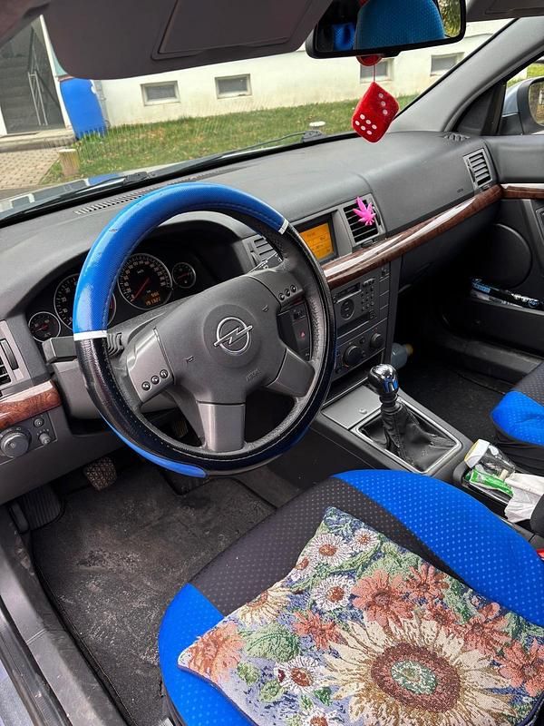 Gebraucht Opel Vectra 2004 Silber Limousine