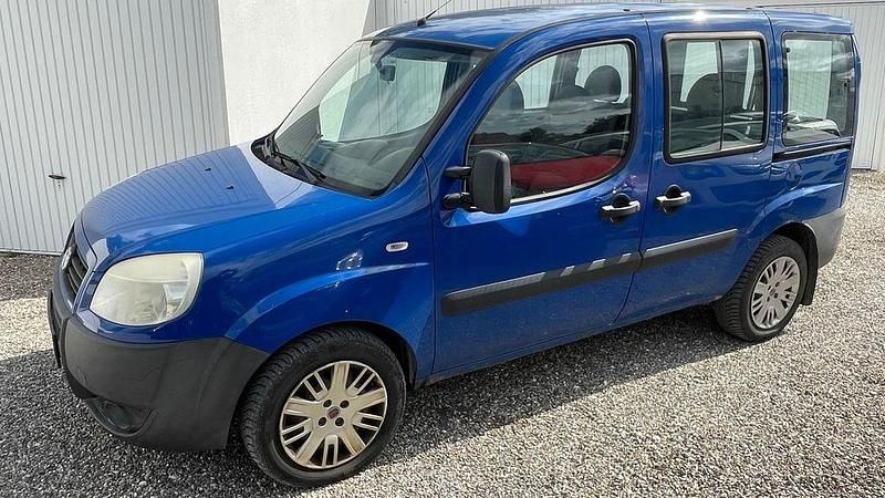 Blau Gebraucht 2008 Fiat Doblò Van / Kleinbus | 1.600 € (Superpreis) - Bild 1/4