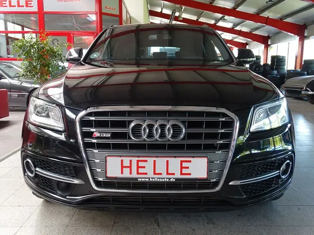 Gebraucht Audi SQ5 Competition 326 PS (239 kW) 2017 Mythosschwarz (metallic) SUV
