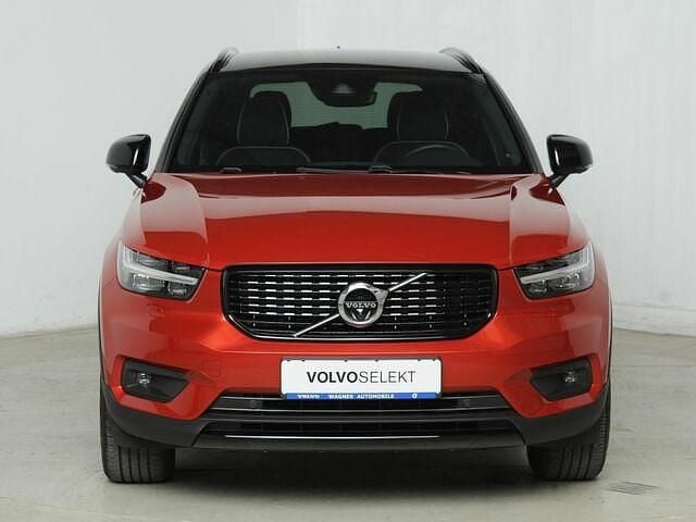 Gebraucht Volvo XC40 R-Design 197 PS (144 kW) 2021 Fusion red metallic (metallic) SUV