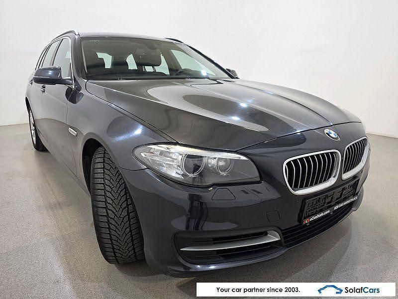 Gebraucht BMW 520 163 PS (119 kW) 2014 Grau Limousine