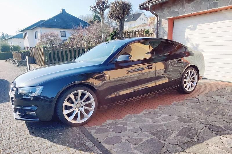 Gebraucht Audi A5 Sportback S-Line 177 PS (130 kW) 2014 Schwarz Kleinwagen