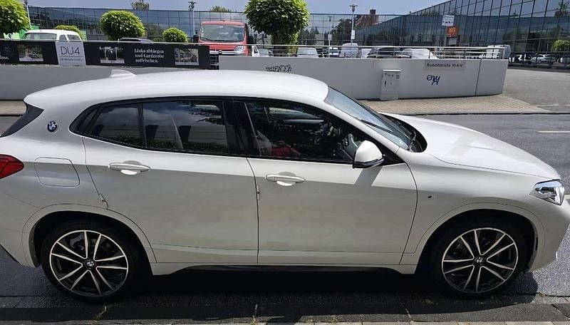 Weiß Gebraucht 2019 BMW X2 M Sport SUV | 20.600 € (Superpreis) - Bild 1/4
