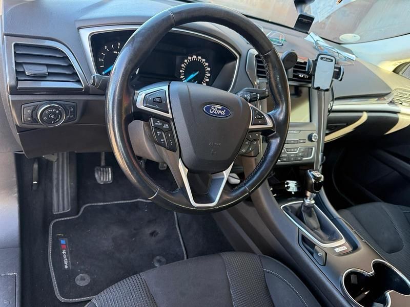 Gebraucht Ford Mondeo Trend 150 PS (110 kW) 2019 Blau Kombi