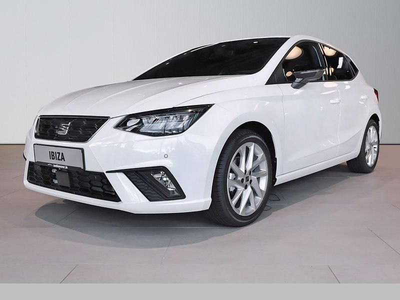Weiß Neu 2025 Seat Ibiza FR Limousine | 27.990 € (Etwas zu teuer) - Bild 1/4