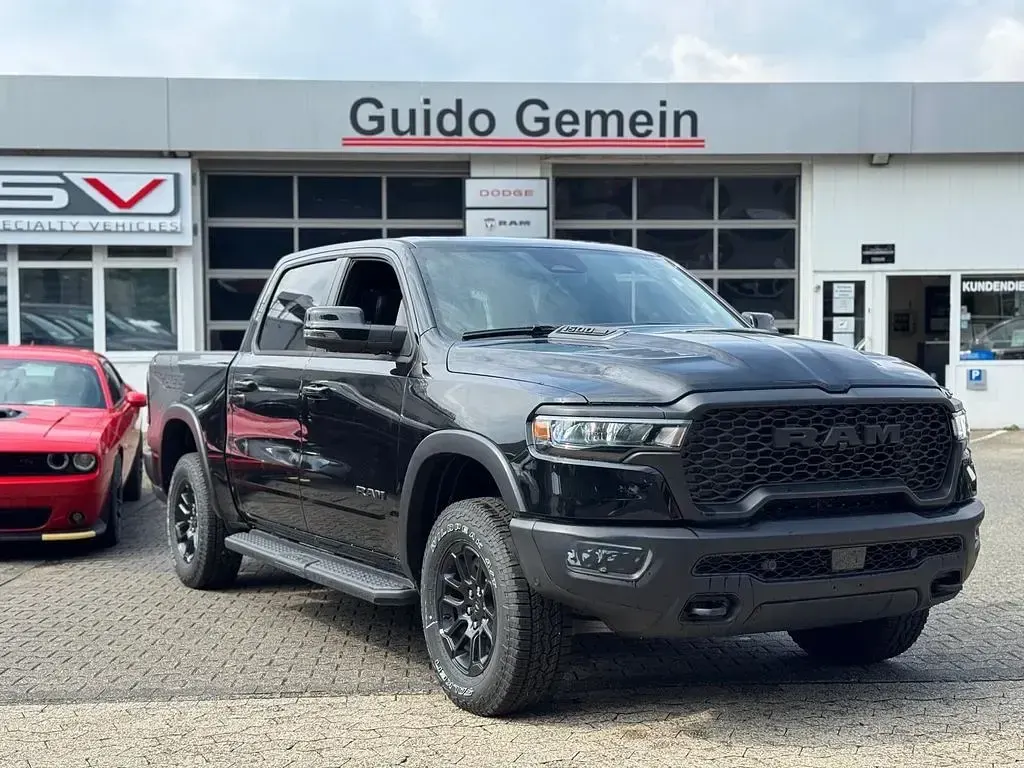 Nowe Dodge Ram 420 KM (308 kW) 2025 Czarny Pickup