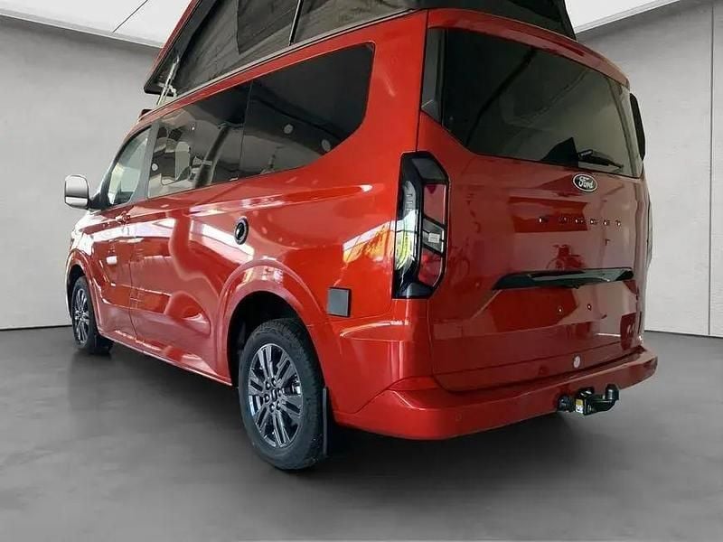 Gebraucht Ford Tourneo Custom Nugget 150 PS (110 kW) 2025 Rot Van