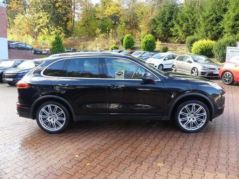 Gebraucht Porsche Cayenne 262 PS (192 kW) 2015 Schwarz SUV