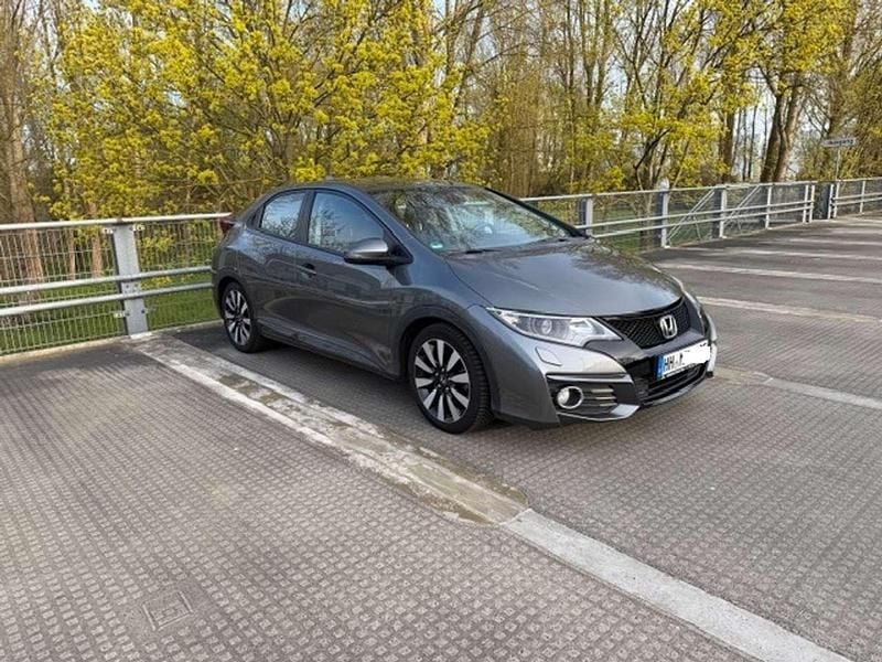 Gebraucht Honda Civic Elegance 99 PS (72 kW) 2016 Grau Limousine