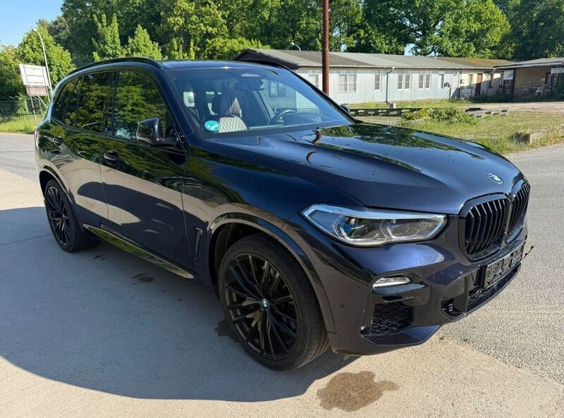 Schwarz Gebraucht 2019 BMW X5 M Sport SUV | 44.900 € (Guter Preis) - Bild 1/4