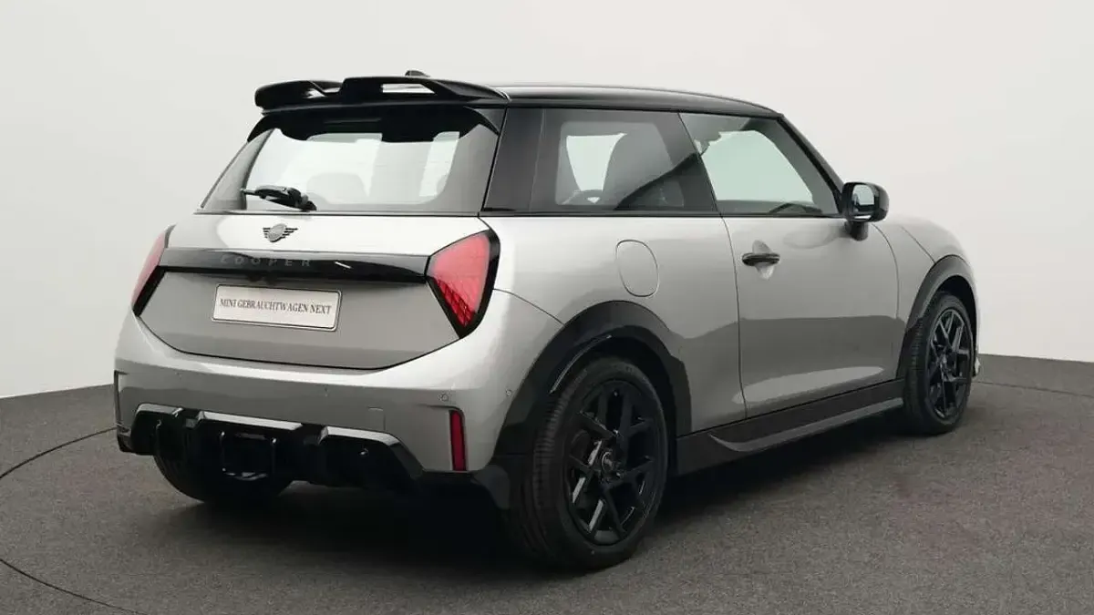 Gebraucht Mini John Cooper Works 156 PS (114 kW) 2025 Grau Kleinwagen