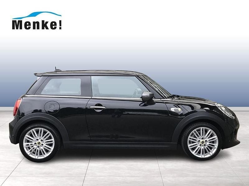 Gebraucht Mini Cooper SE 135 kW (184 PS) 2021 Schwarz Kleinwagen