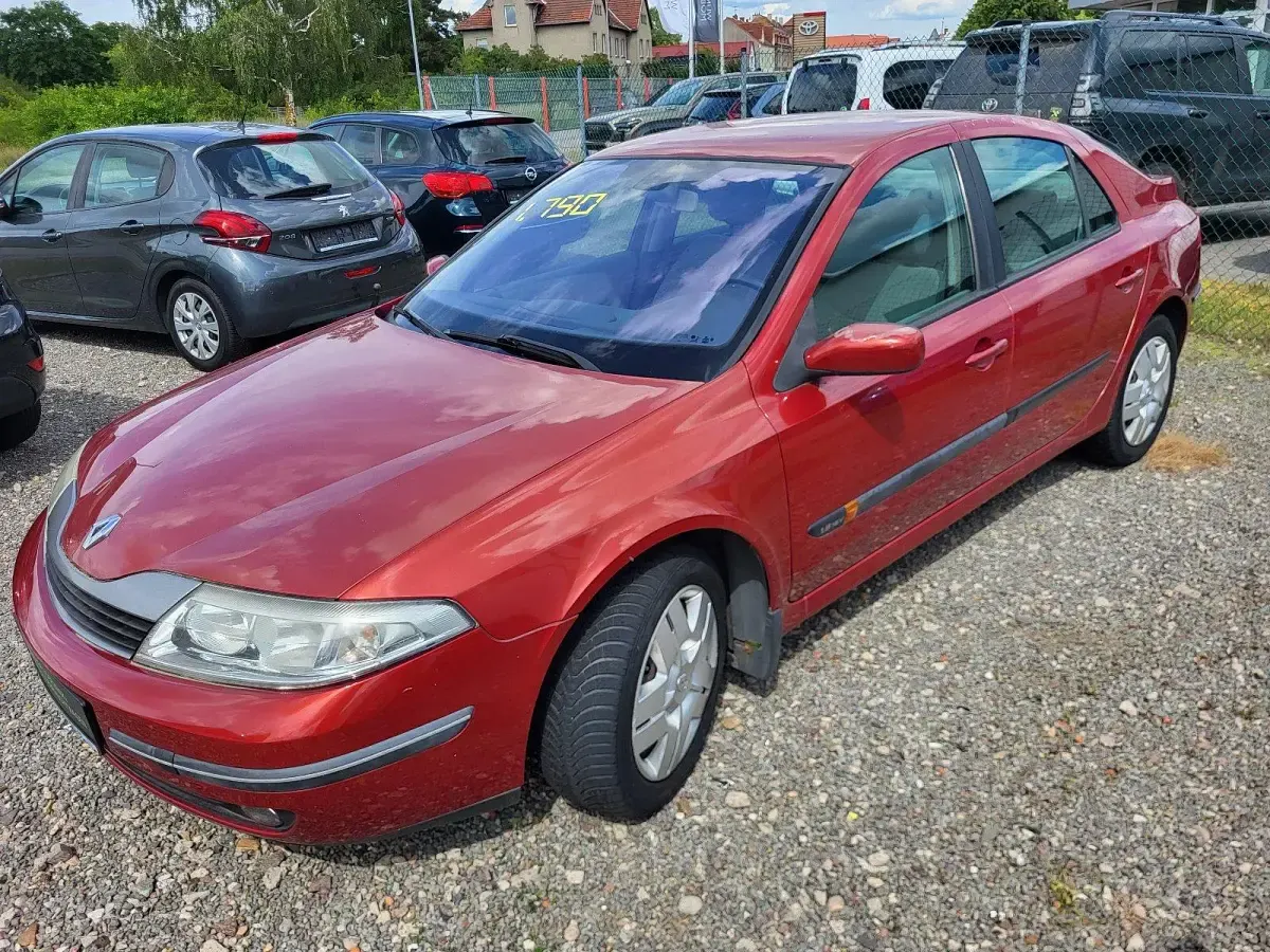 Gebraucht Renault Laguna II 120 PS (88 kW) 2004 Rot Limousine