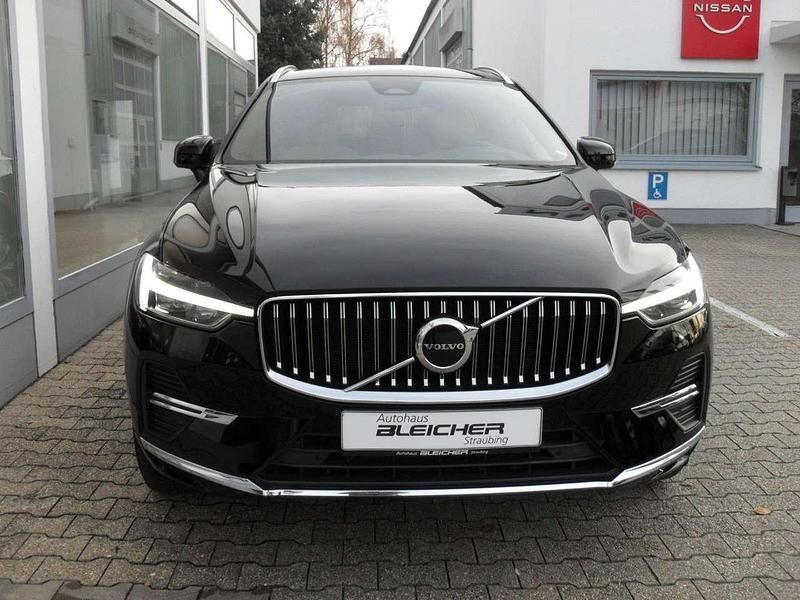 Gebraucht Volvo XC60 Plus 197 PS (144 kW) 2022 Schwarz SUV