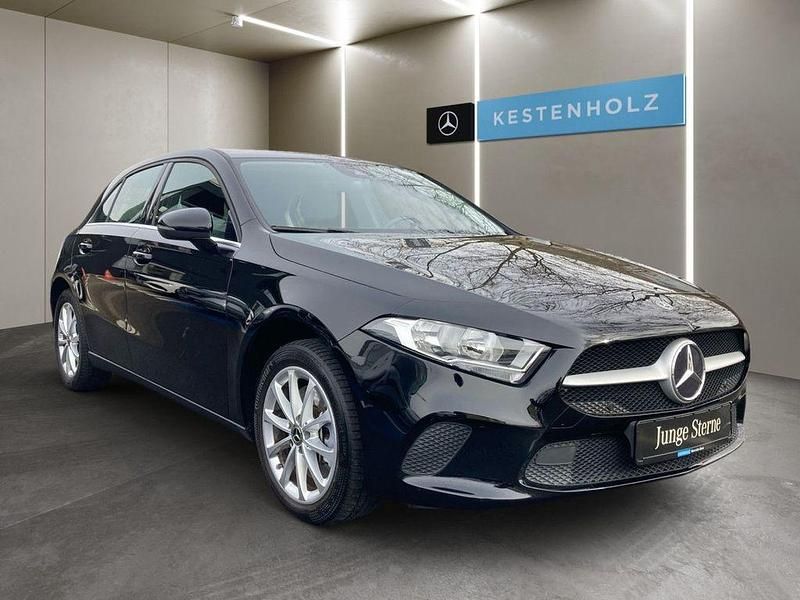 Gebraucht Mercedes A250 218 PS (160 kW) 2021 Schwarz Limousine